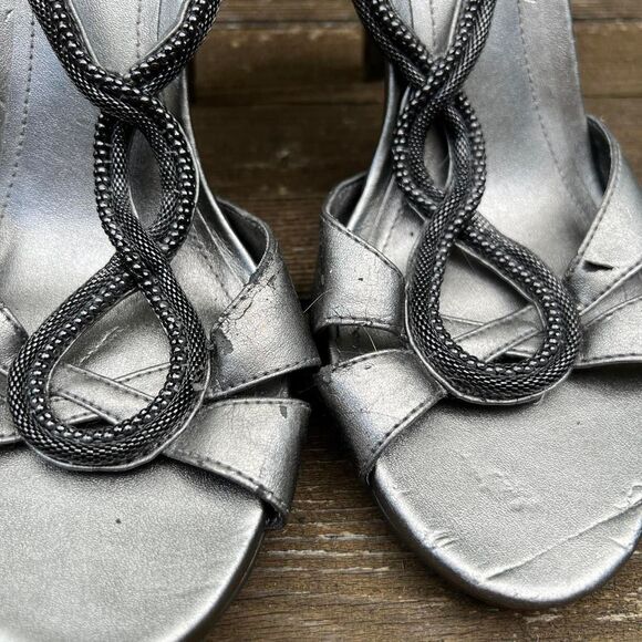 Kenneth Cole Silver Heels - Picture 4 of 8